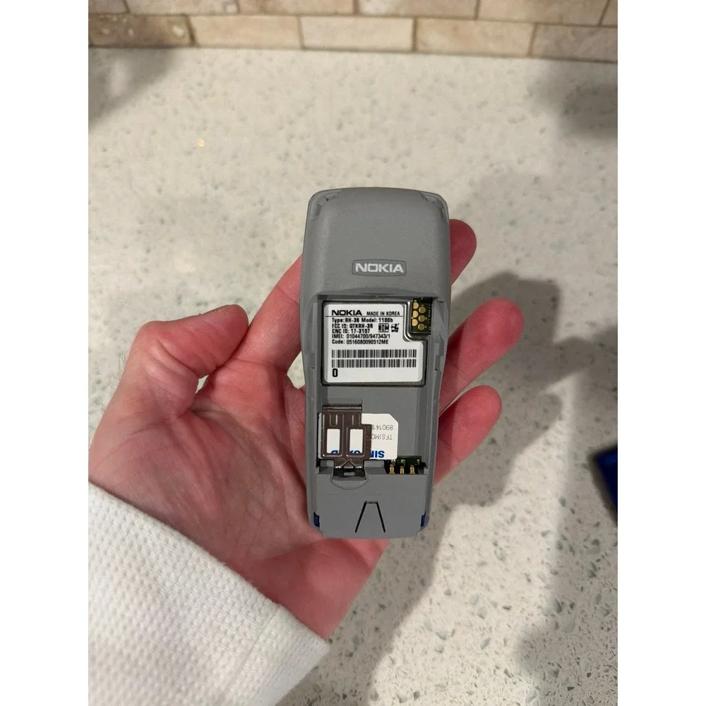 Nokia 1100 Cell Phone Rare Collectors Item